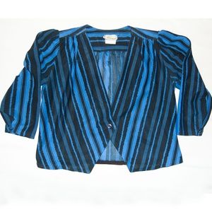 Vintage drape-y A-lined, lightweight blazer